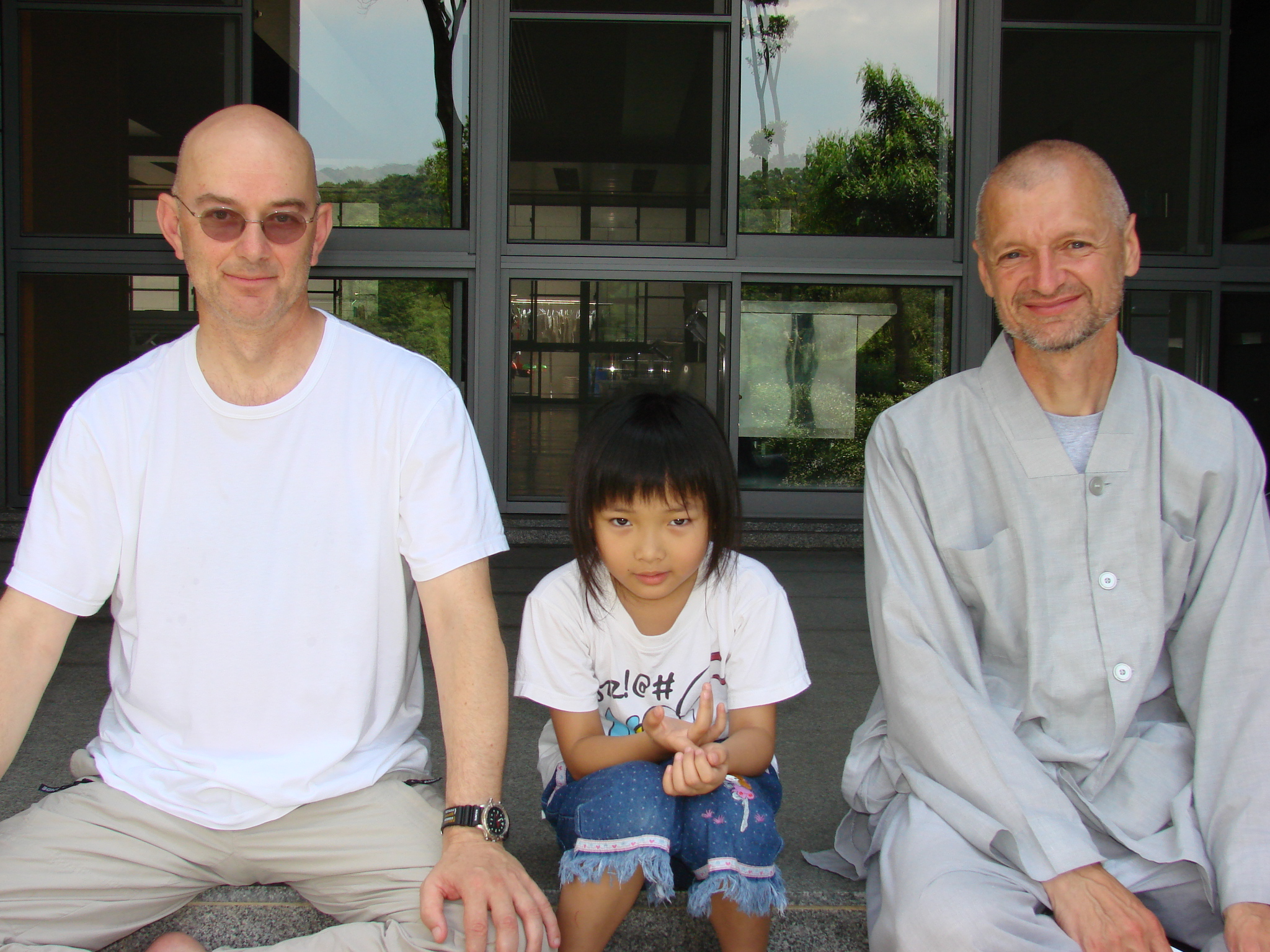 (Left:Zarko. Middle: Jin Yang's daughter, Shanzi Yang. Right: Djorgje