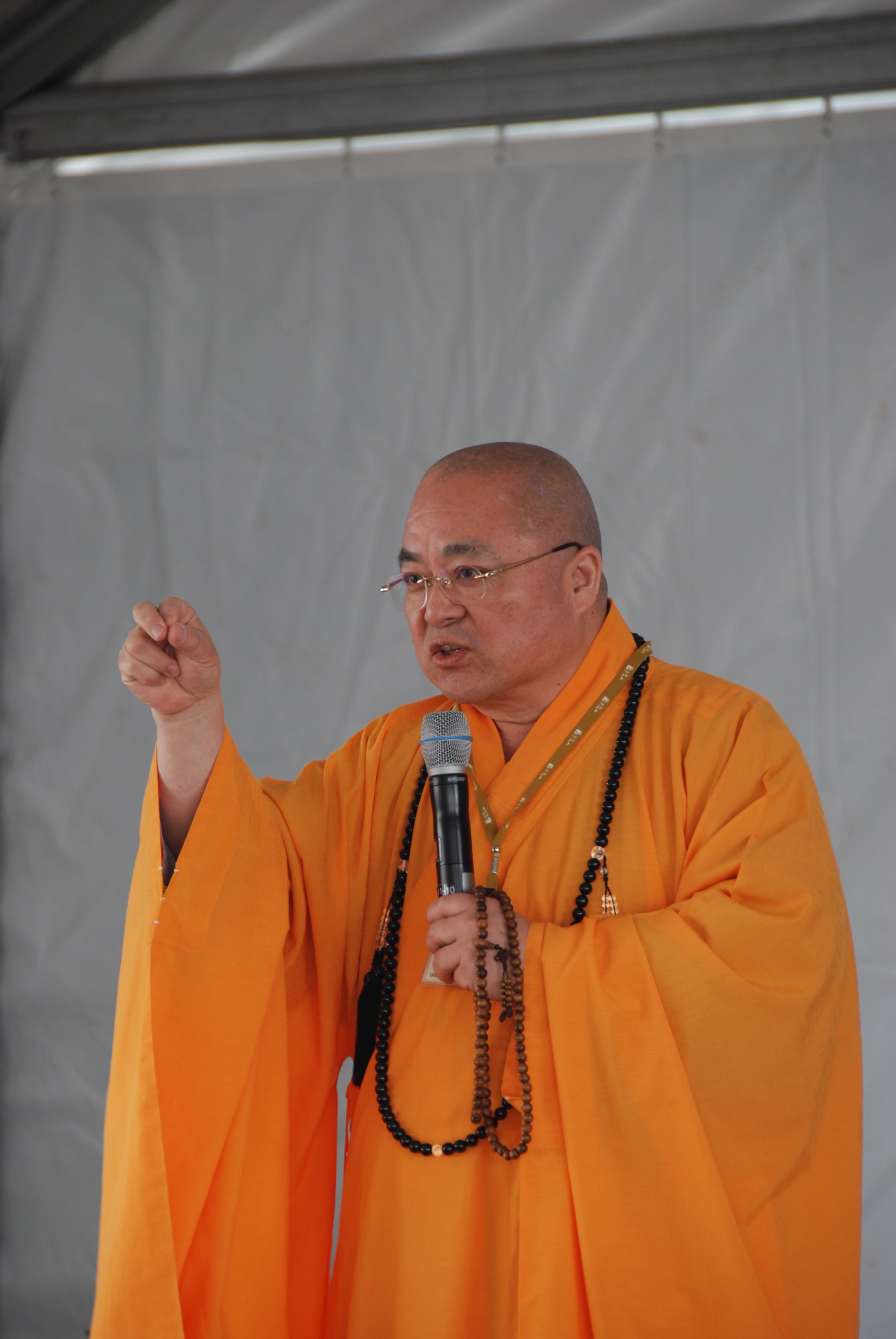 the Abbot President of Dharma Drum Mountain, Ven. Guo Dong